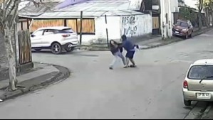 Roba exclusivamente a mujeres de la tercera edad y solas: Asaltante solitario de Cerro Navia intimida a sus víctimas