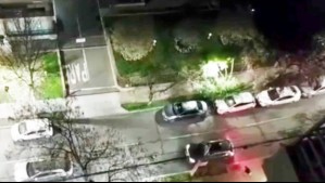 Delincuentes disparan y golpean a mujer en intento de encerrona en Las Condes