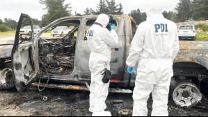 Encuentran camioneta que sería del alcalde de Zapallar: Estaba totalmente quemada en Reñaca