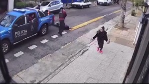 Policías dispararon contra hombre para evitar intento de femicidio en plena calle en Argentina