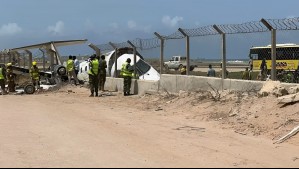 Video muestra forzoso aterrizaje que casi termina en tragedia: Avión derrapó y quedó incrustado en muro de aeropuerto