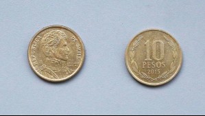 Hasta en más de $20.000: Las monedas de 10 pesos con 'fallas' que se pueden vender más caras