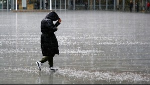 Emiten aviso por sistema frontal que afectará a varias regiones del país: También precipitaría en Santiago