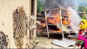 Queman casas de sospechosos de haber obligado a dos mujeres a desfilar desnudas en India