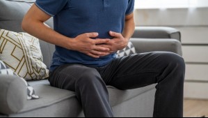 Hinchazón, ardor estomacal y más: 7 síntomas que podrían alertarte que tienes la bacteria Helicobacter pylori