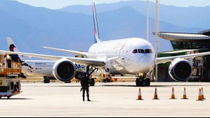 Robo frustrado en Aeropuerto de Santiago: Intentan sustraer vehículo en estacionamiento de la DGAC