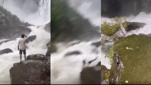Pidió que lo grabaran contemplando unas cascadas en India, pero resbaló y cayó al agua: Continúa desaparecido