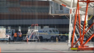 Nuevo detenido por fatal robo en Aeropuerto de Santiago: Ahora solo dos se mantienen prófugos