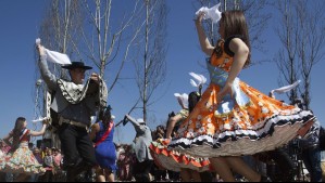 Falta poco para Fiestas Patrias: ¿Cuáles son los pasos de la cueca?