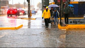 Lluvia en la zona centro-sur: Revisa cuáles serán las zonas más afectadas en Santiago y en el resto del país
