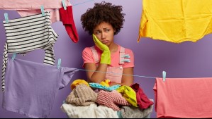 ¿Cómo evitar la humedad? Estos son dos consejos para secar la ropa dentro de la casa de forma segura