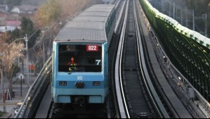 Metro normaliza el servicio tras falla técnica en Línea 2 en medio de lluvias en Santiago