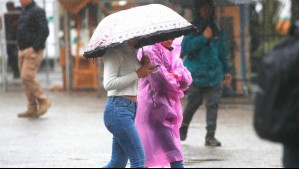 Santiago vive 'invierno meteorológico más lluvioso desde 2009' pero continúa con déficit de precipitaciones