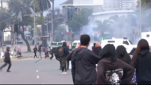 Incidentes en La Moneda y ataque a comisaría en paralelo a actos de conmemoración por los 50 años del Golpe de Estado