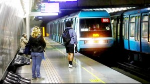 Metro de Santiago anuncia que estación de Línea 5 vuelve a estar operativa tras procedimiento policial