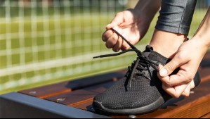 Lo estás haciendo mal: Esta es la forma correcta de atar los cordones de los zapatos