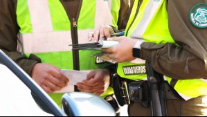 Carabinera balea a dos delincuentes que intentaron atropellarla en Quilicura: Uno de los heridos es menor de edad