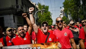 Aprueban jornada laboral de hasta 13 horas diarias en Grecia: Medida desató protestas de trabajadores