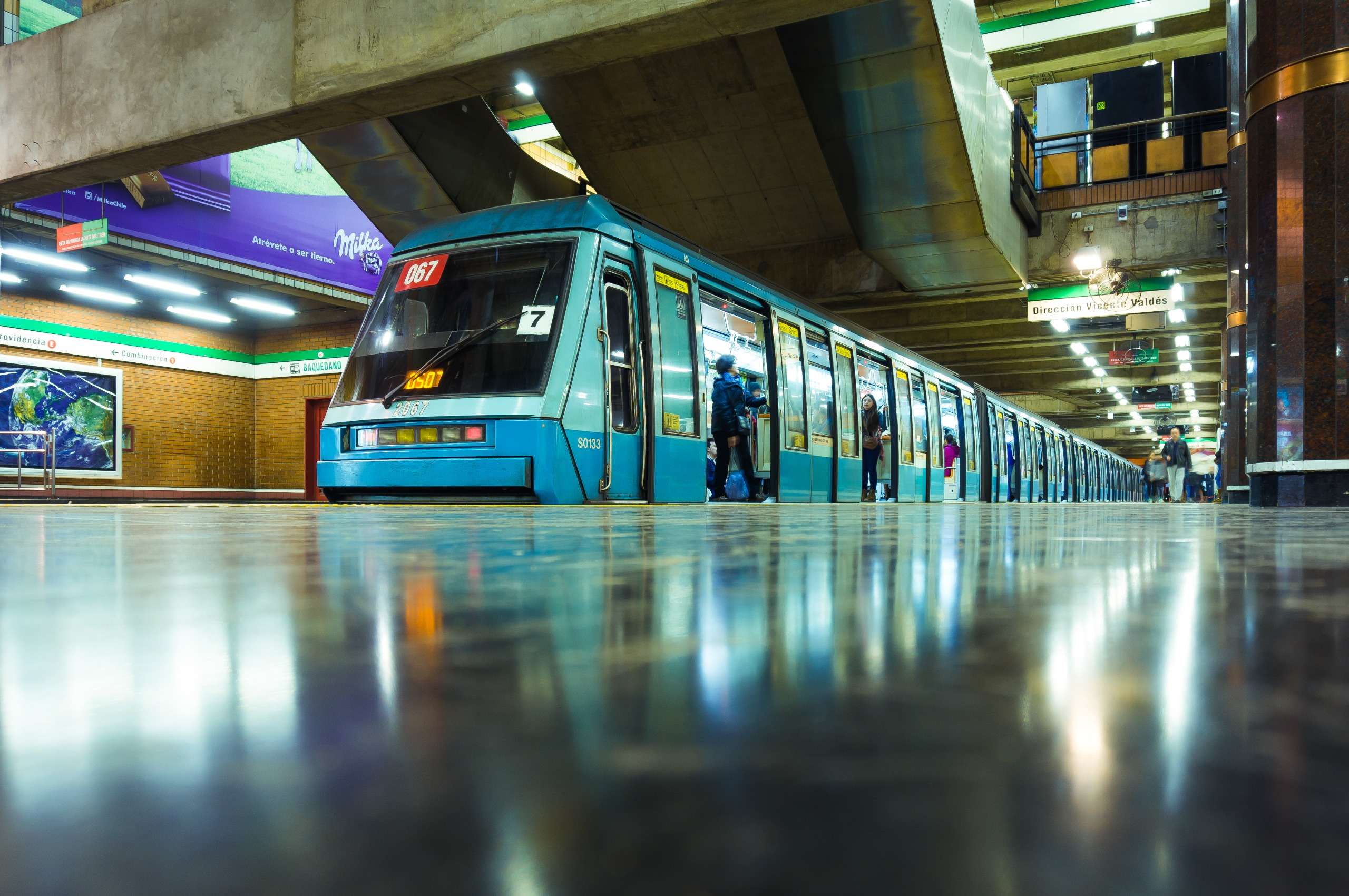 Metro de Santiago / Shutterstock