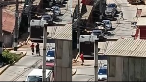 Balacera en Valparaíso a plena luz del día: Video muestra a vecinos corriendo a sus casas para protegerse