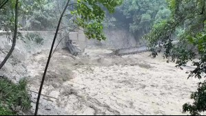 Al menos 10 muertos y 102 desaparecidos por desbordamiento de un lago glaciar en India