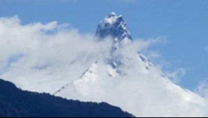 Grave accidente en volcán Puntiagudo: Dos personas mueren en una avalancha mientras esquiaban
