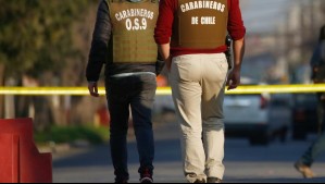 Funcionario de Carabineros sufre 'autolanzazo': Desconocidos le quitaron su bicicleta desde auto en marcha