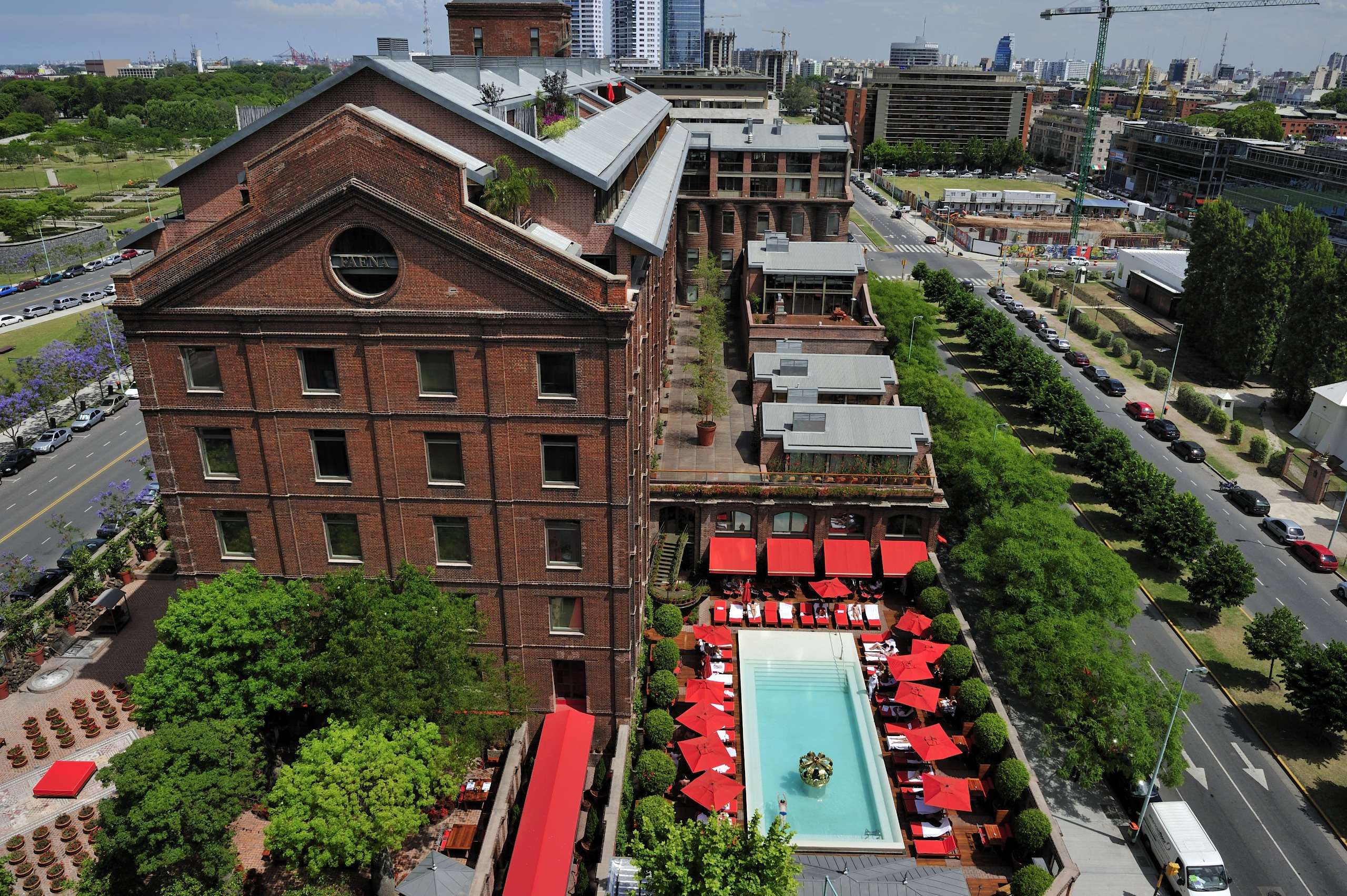 Hotel Faena de Puerto Madero / Shutterstock