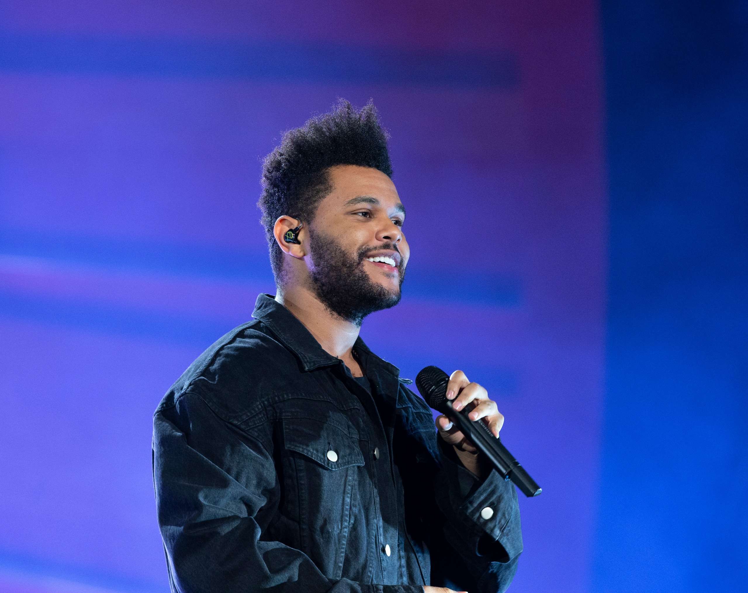 The Weeknd en un concierto en 2018 / Shutterstock