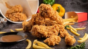 Conocida cadena que vende pollos asados pide su reorganización judicial para evitar la quiebra: ¿Cuáles son las razones?