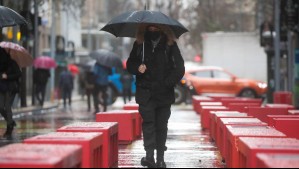 ¿Se 'corrieron' las lluvias para Santiago? Revisa qué días lloverá en la zona central