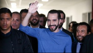 Nayib Bukele lanza su popular y polémica candidatura a la reelección en El Salvador