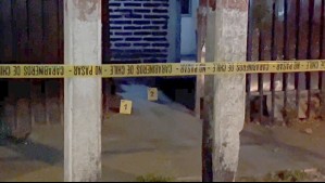 Balacera deja un fallecido y dos heridos en Conchalí: Autor del hecho entró a la casa de las víctimas para dispararles