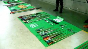 Incautan cientos de armas blancas, celulares y licor artesanal en allanamientos a 24 cárceles del país