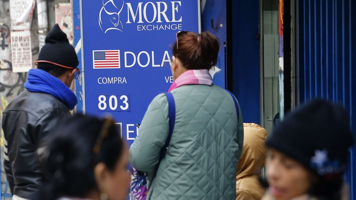¿A cómo está el dólar en Chile? Revisa la variación de su precio este jueves 18 de enero de 2024