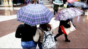 Lluvia en la zona central: Actualizan aviso por 'probables tormentas eléctricas' en cinco regiones
