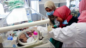 Más de 30 bebés prematuros son evacuados de hospital en Gaza