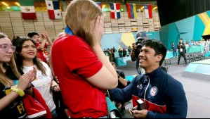 Ganó oro y le dieron el 'sí': El tierno momento en que Jorge Carinao pidió matrimonio tras triunfar en Para Powerlifting