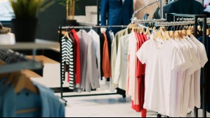 Tienda del retail venderá toda su ropa a $5.000: ¿Hasta cuándo durará la oferta?