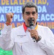 El presidente de Venezuela, Nicolás Maduro, afirmó este viernes que la caída de un helicóptero en Guyana, que dejó cinco militares muertos, fue un mensaje del más allá. Conoce detalles.