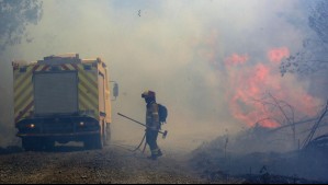 Más de 500 hectáreas quemadas en la RM: Senapred publica monitoreo de Alerta Roja en comunas de Curacaví y Padre Hurtado