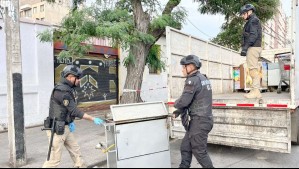 Recuperan casa tomada en Santiago: hombre de 60 años fue detenido por microtráfico de drogas