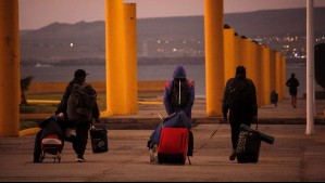 6,6% son extranjeros irregulares: Expertos abordan la crisis migratoria actual en el país