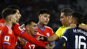 Por 'comportamiento discriminatorio': La Roja recibe sanción de la FIFA por incidentes en las Clasificatorias