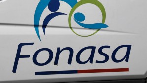 Hay sueldos que superan los $2 millones: ¿Cómo postular a las ofertas laborales de Fonasa?