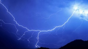Emiten Aviso por probabilidad de tormentas eléctricas en tres regiones del país