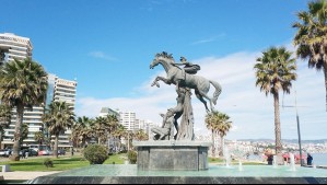 Vacían pileta de monumento a Alberto Larraguibel en Viña del Mar: Estas son las razones tras la decisión municipal