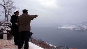 Corea del Norte: Kim Jong Un supervisa ensayo de dos misiles de crucero lanzados desde un submarino