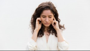 ¡Evita una otitis! 4 consejos para cuidar nuestra salud auditiva en verano