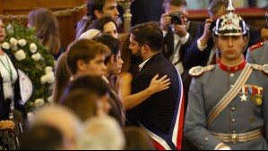 Así fue el saludo de Gabriel Boric a los hijos y viuda de Sebastián Piñera en inicio de funeral de Estado